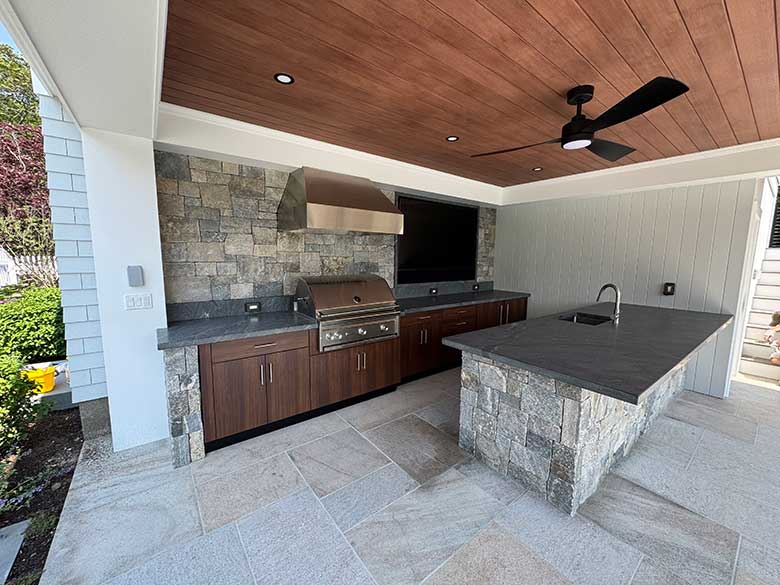 Outdoor Kitchen Design